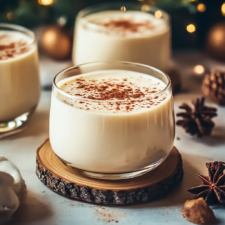 Easy Homemade Eggnog Recipe for Holiday Cheer